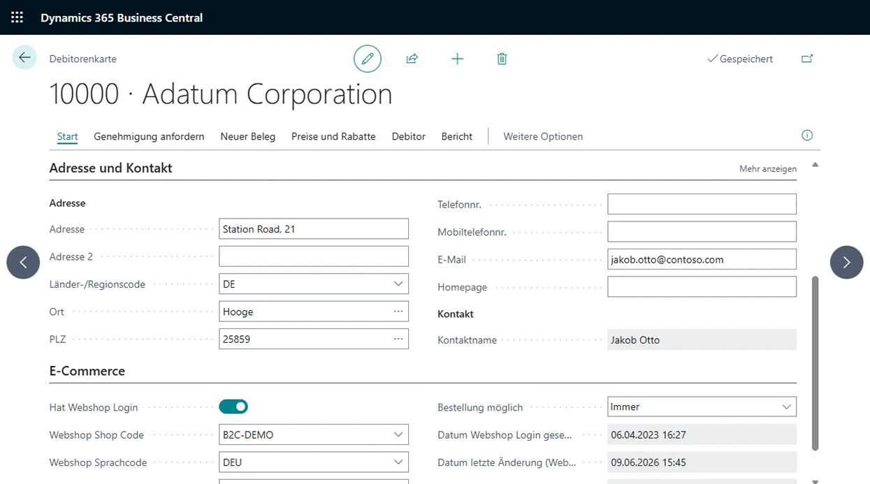 Debitorenkarte in Microsoft Dynamics 365 Business Central mit Fokus auf E-Commerce-Einstellungen.
